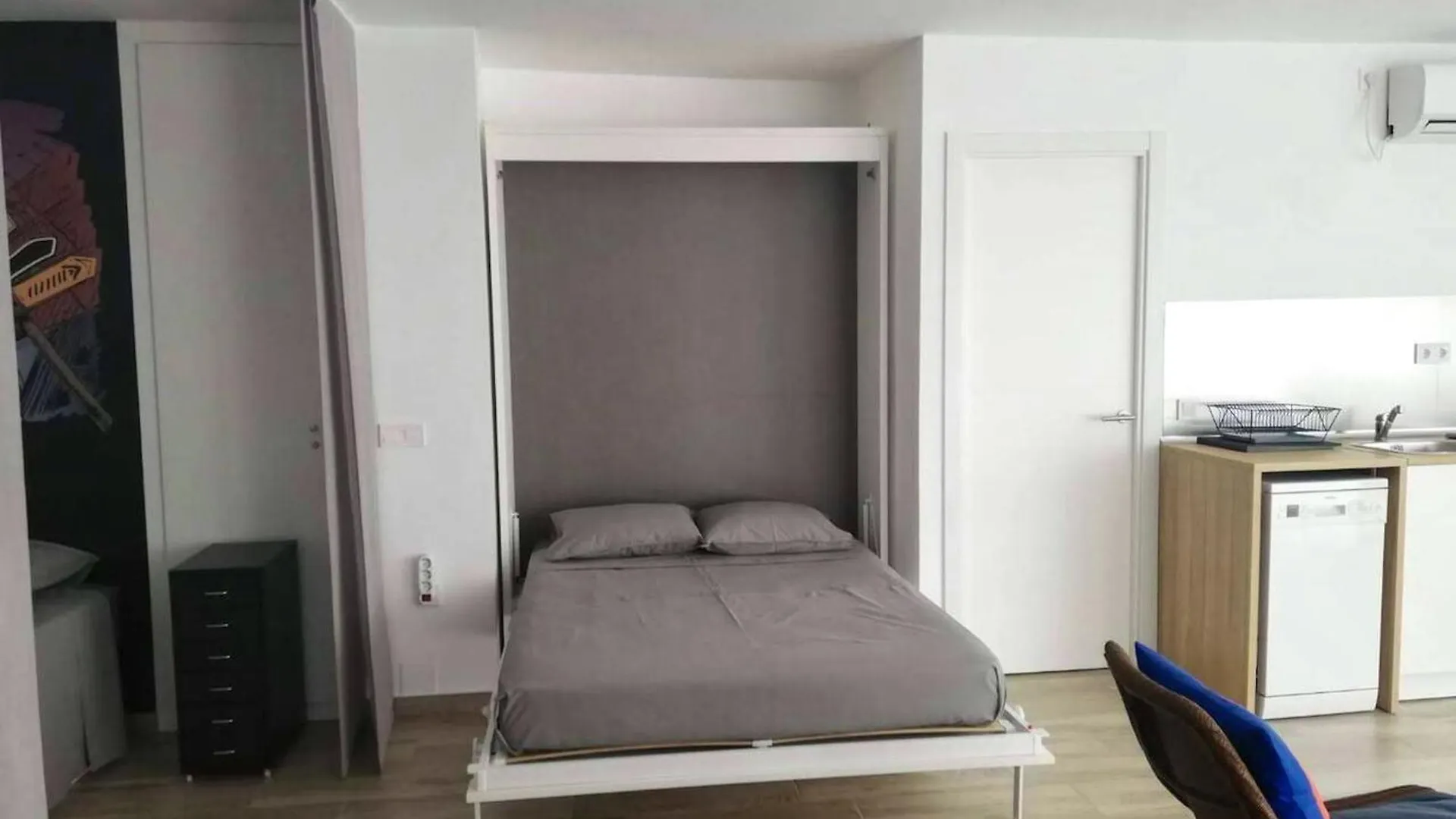 Elegant Apartment In Torremolinos With Shared Pool 74 M²