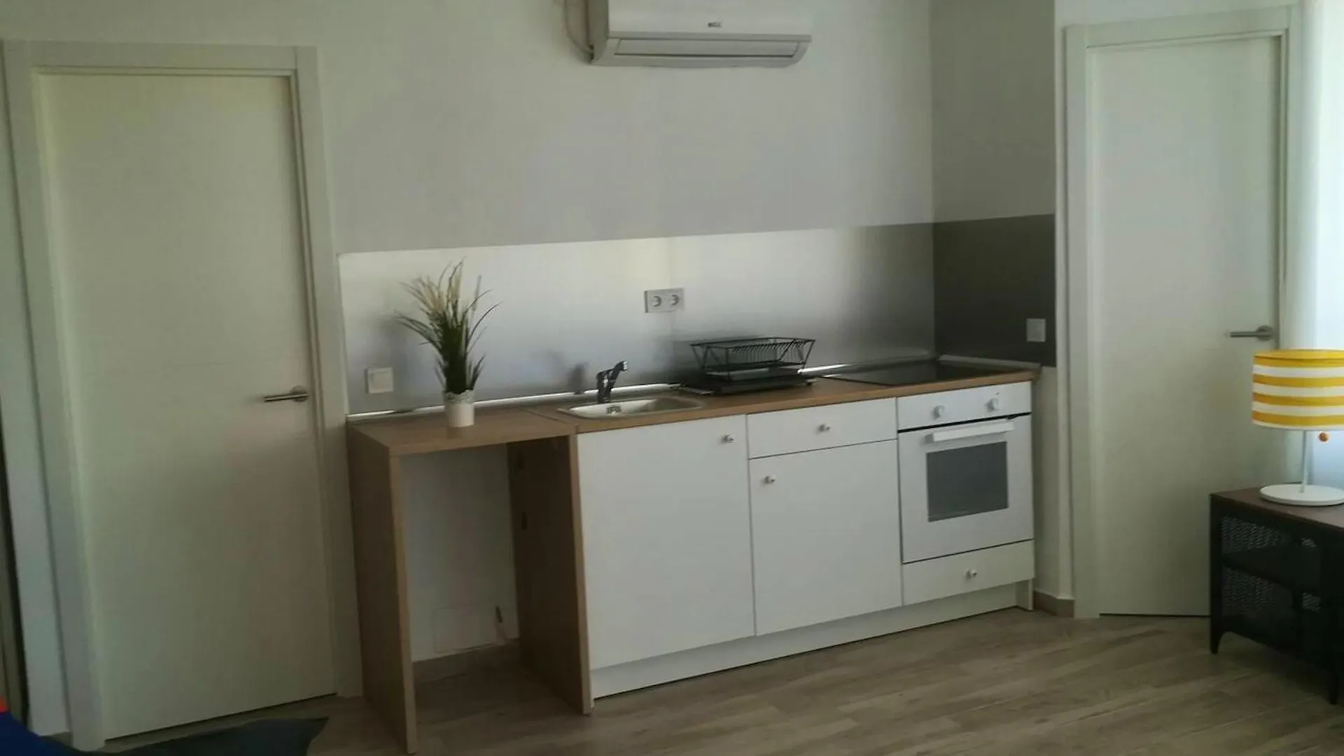 Elegant Apartment In Torremolinos With Shared Pool 74 M²